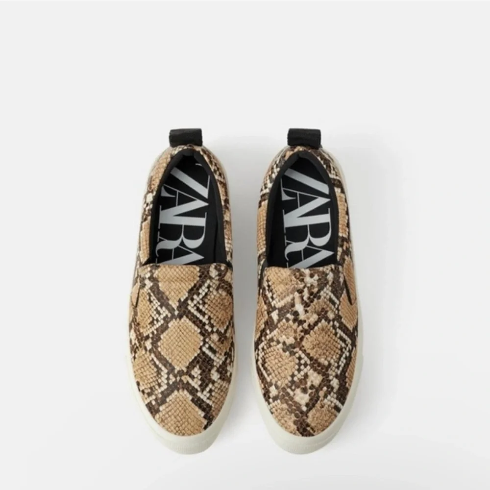 Zara Snake Print Sneakers 9 - Picture 2 of 3